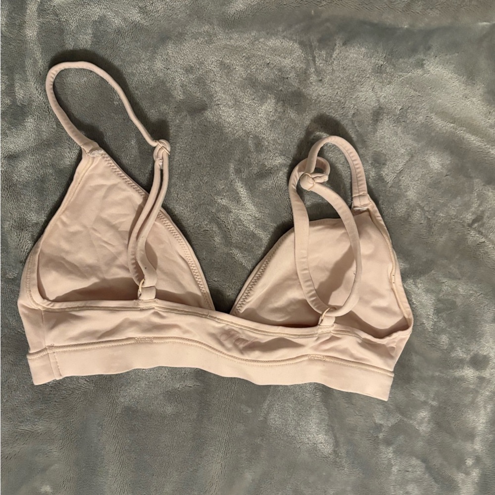 Victoria's Secret Light Pink Bralette - Picture 2 of 2